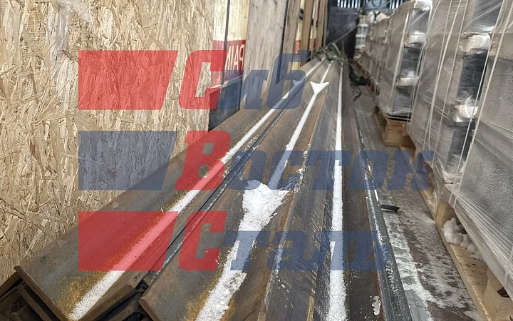 Уголок 100х100х10